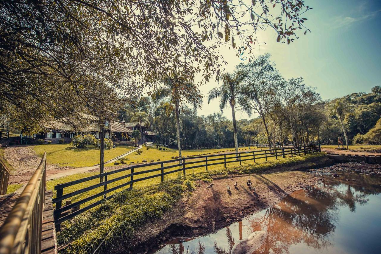 Hotel Fazenda Tres Cascatas Santo Cristo Exterior photo
